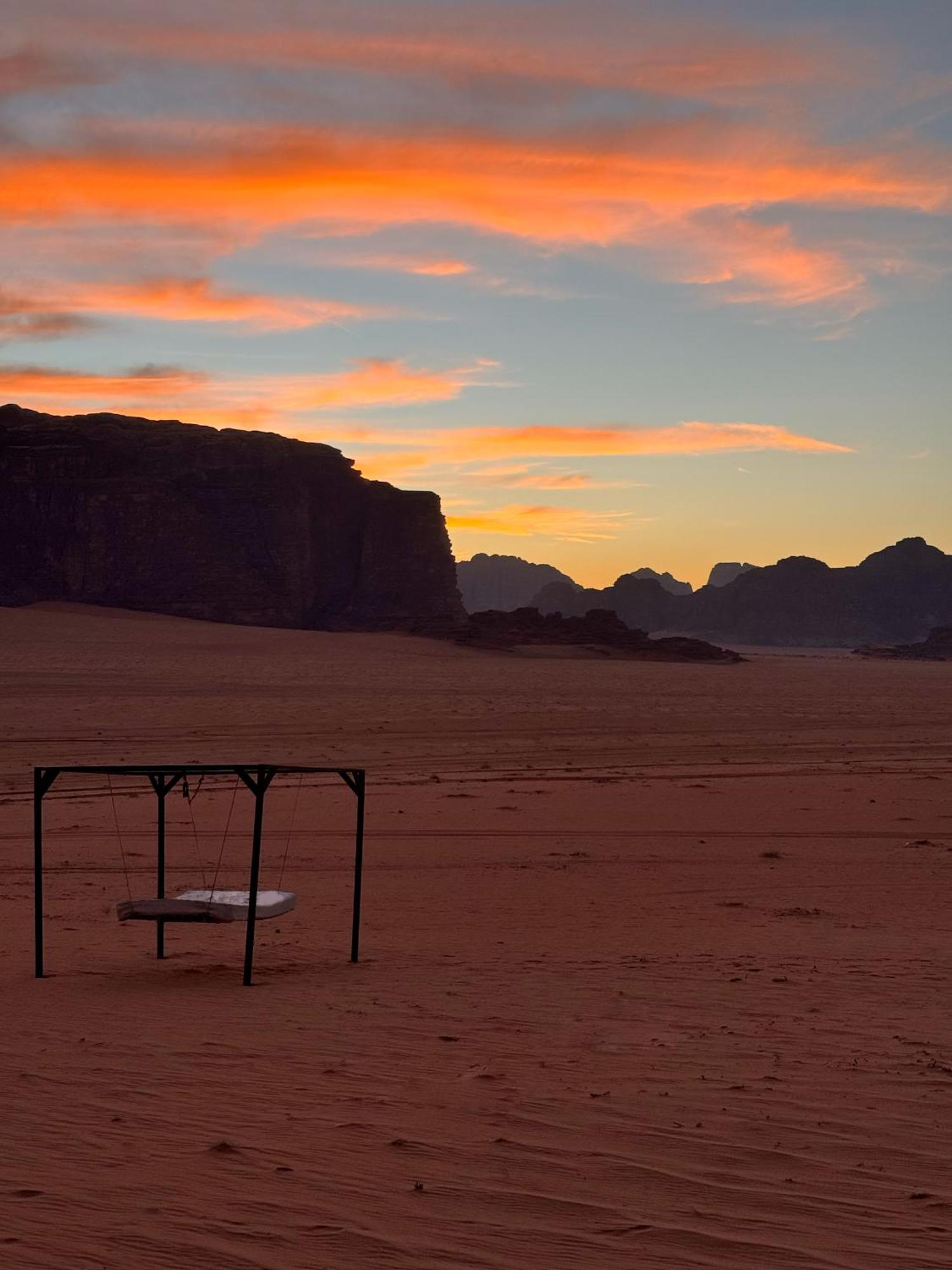 Desert Bird Camp Wadi Rum Eksteriør billede